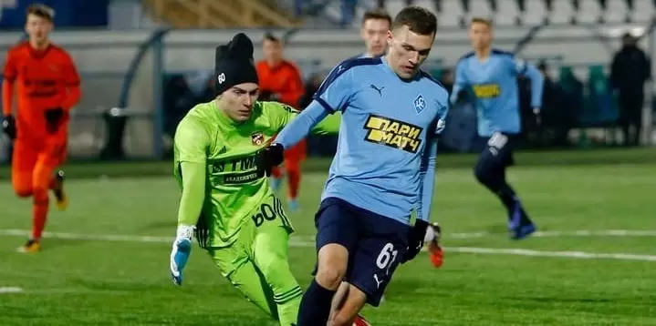 Крылья Советов — Оренбург: прогноз и ставки на матч Премьер-Лиги (28 февраля 2020 года)