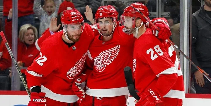 Детройт - Колорадо