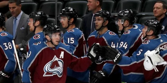 Колорадо - Анахайм Колорадо - Анахайм