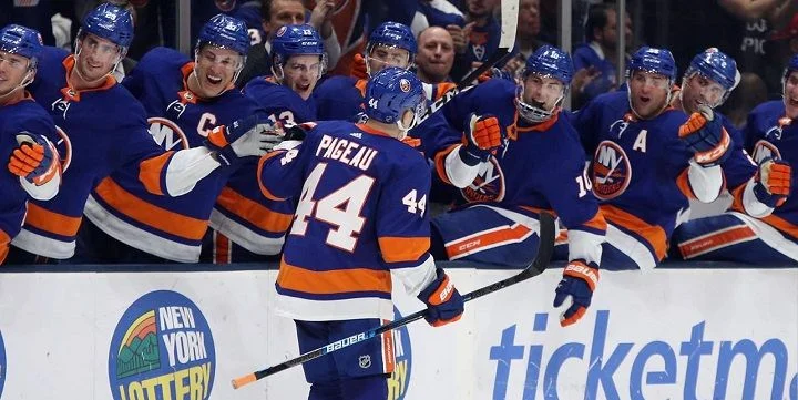 Айлендерс - Каролина