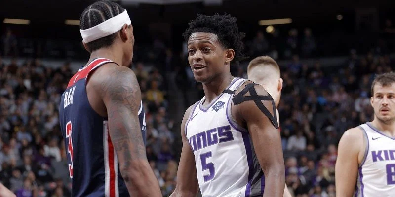 Сакраменто - Торонто