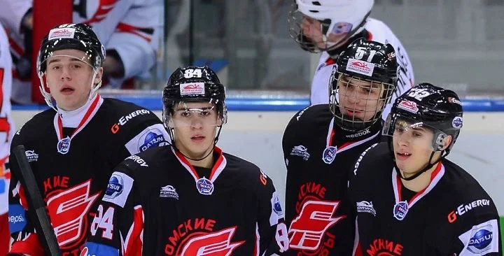 Омские Ястребы - Мамонты Югры