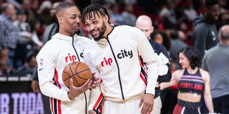 Портленд - Финикс