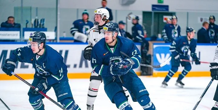 Мамонты Югры - Омские Ястребы