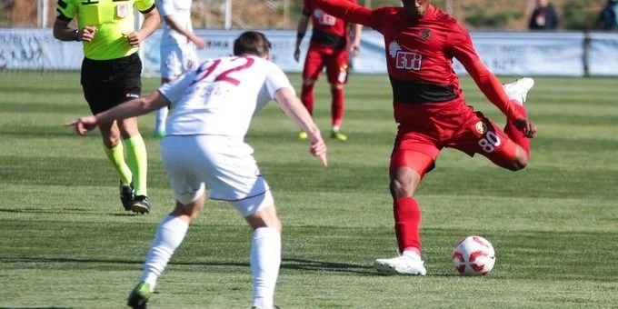 Эскишехирспор - Адана Демирспор Эскишехирспор - Адана Демирспор