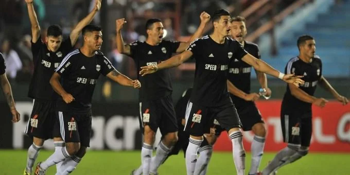 Депортиво Риестра - Вилла Дальмине