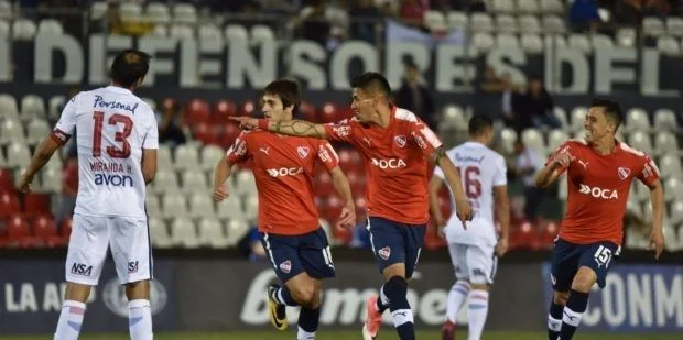 Индепендьенте - Вилла Митре