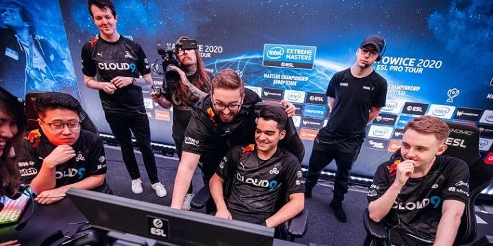 Team Dignitas - Cloud 9 Team Dignitas - Cloud 9