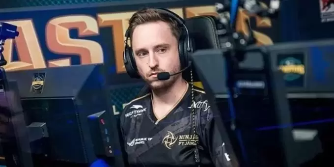 Team Dignitas - Orgless Team Dignitas - Orgless