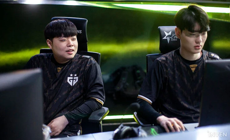 Gen.G - SK Telecom T1 Gen.G - SK Telecom T1
