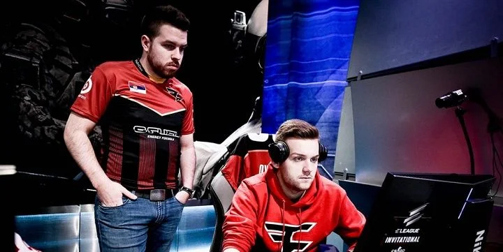 FaZe - Fnatic FaZe - Fnatic