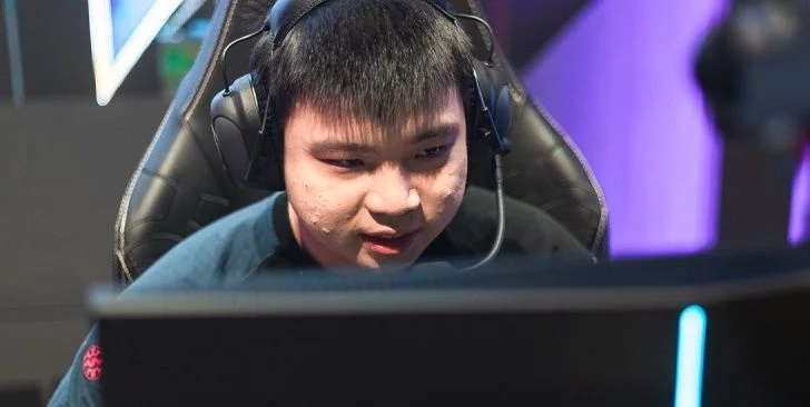 eStar - JD Gaming eStar - JD Gaming