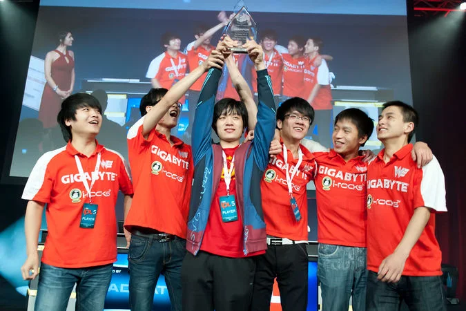 Team World Elite - Top Esports Team World Elite - Top Esports