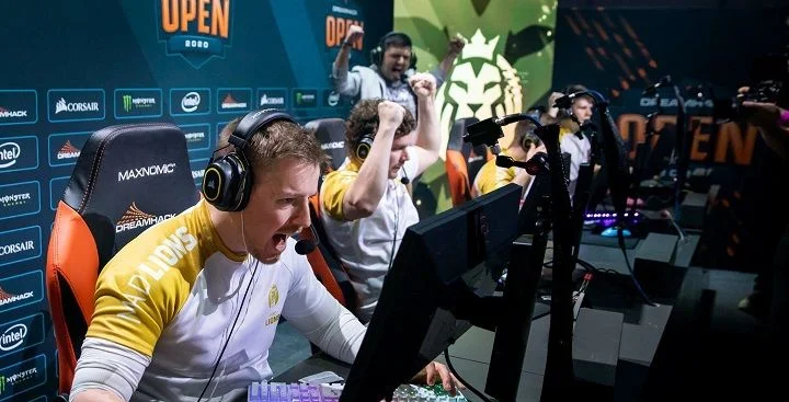 MAD Lions - FunPlus Phoenix MAD Lions - FunPlus Phoenix