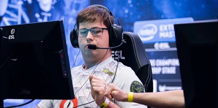 Astralis - MOUZ Astralis - MOUZ