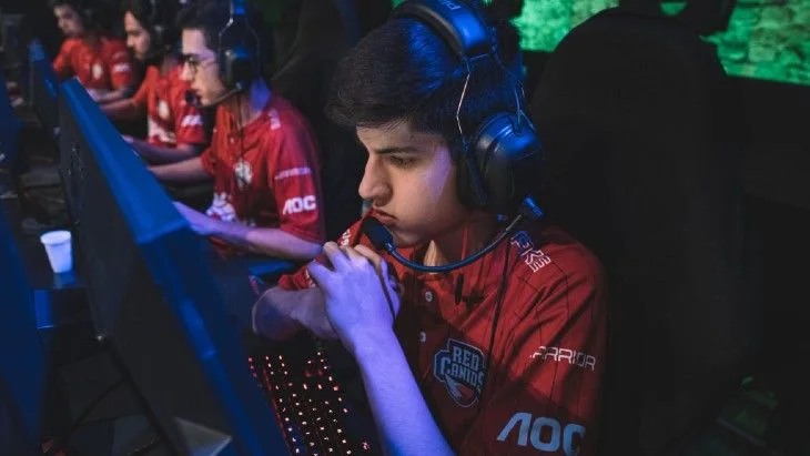 - RED Canids - RED Canids