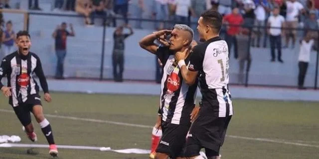 Дирианген - Хувентус Дирианген - Хувентус