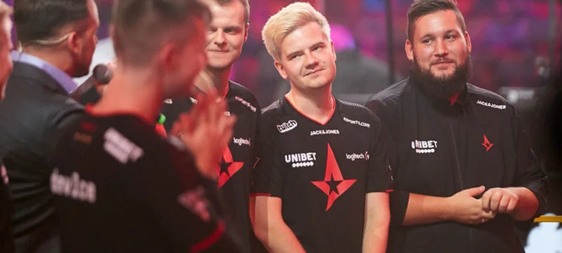 Astralis - Fnatic Astralis - Fnatic