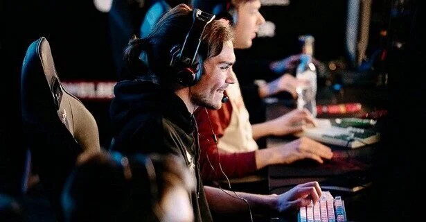 HellRaisers - Team Spirit HellRaisers - Team Spirit