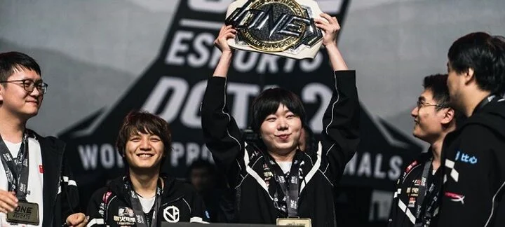 Vici Gaming - Team Aster