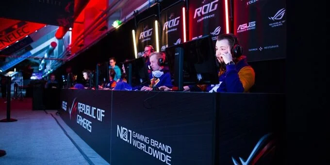 ENCE eSports - Copenhagen Flames ENCE eSports - Copenhagen Flames