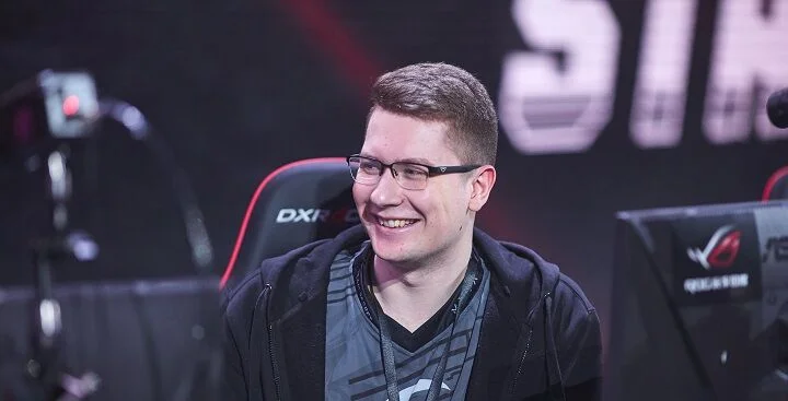 Team Secret - Ninjas in Pyjamas