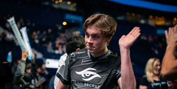 NaVi - Team Secret NaVi - Team Secret