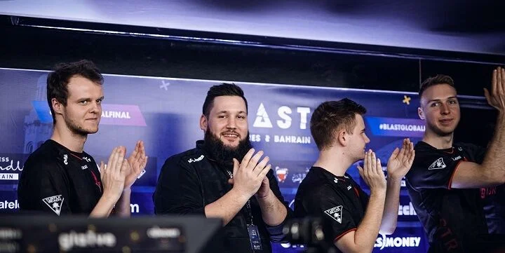 Astralis - Heroic Astralis - Heroic