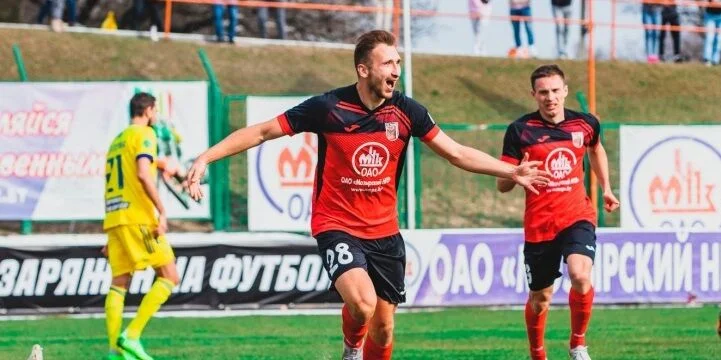 Славия-Мозырь - Городея