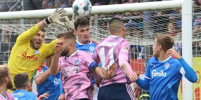 Хольштайн Киль - Штутгарт