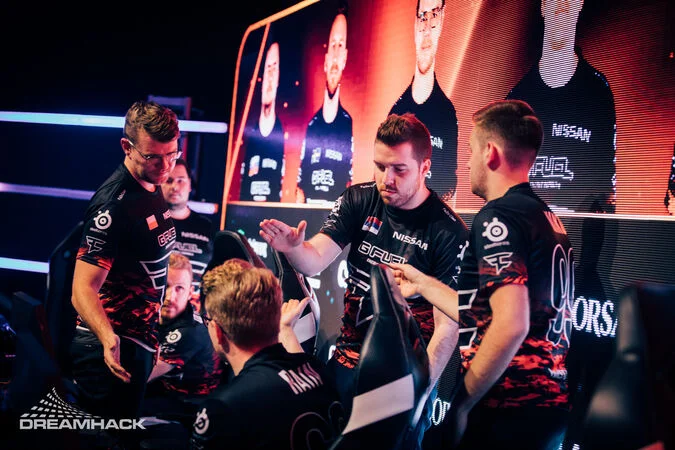 FaZe Clan - Team Spirit FaZe Clan - Team Spirit