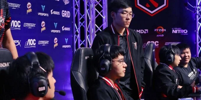 Invictus Gaming - EHOME Invictus Gaming - EHOME