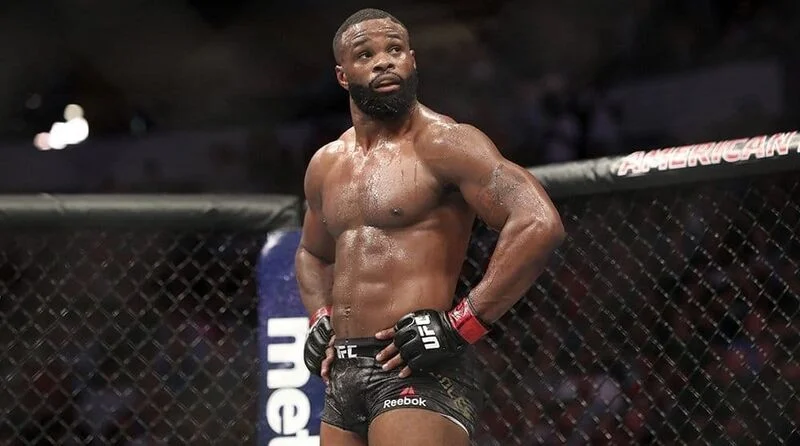 Тайрон Вудли - Жильбер Бёрнс