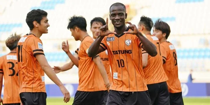 Тайнан Сити - Тайпей Сити Тайнан Сити - Тайпей Сити