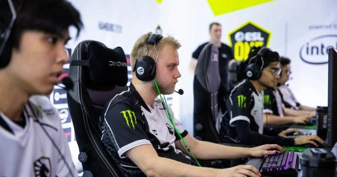 Team Liquid - NaVi Team Liquid - NaVi