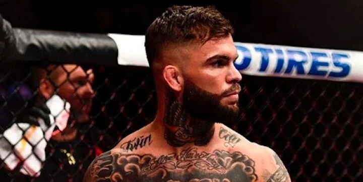 Коди Гарбрандт - Рафаэль Ассунсао