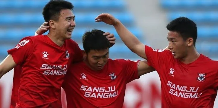 Кимчхон Санму - Пхохан Стилерс Кимчхон Санму - Пхохан Стилерс