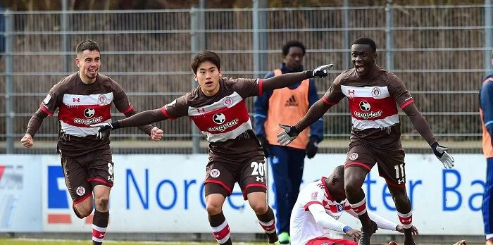 Санкт-Паули - Эрцгебирге Ауэ Санкт-Паули - Эрцгебирге Ауэ