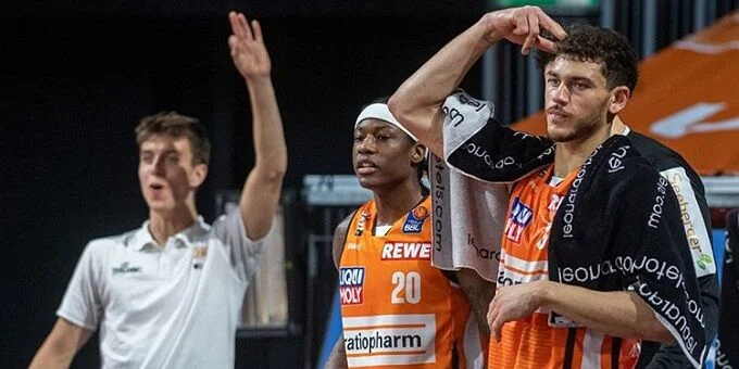 Людвигсбург - Ульм