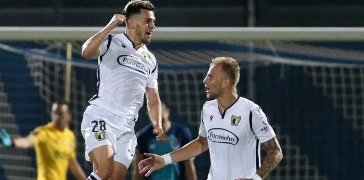 Морейренсе - Фамаликан Морейренсе - Фамаликан