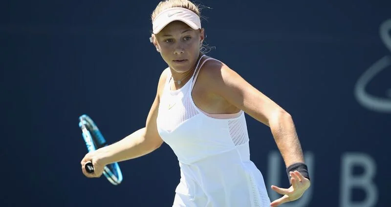 Аманда Анисимова - Каролин Долхайд