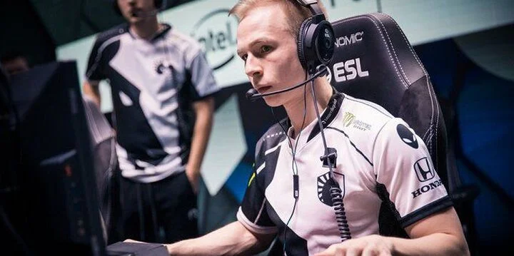 Team Liquid - Evil Geniuses Team Liquid - Evil Geniuses