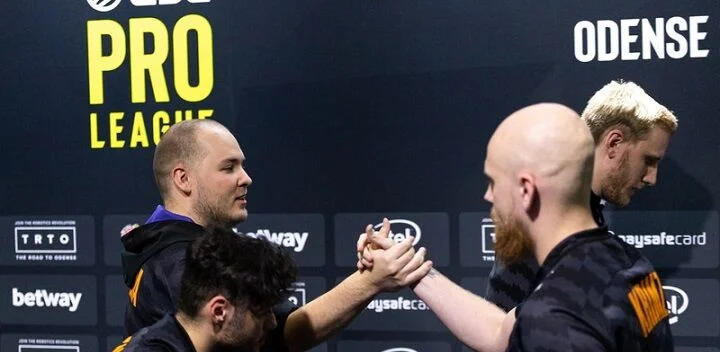 Fnatic - G2 Esports Fnatic - G2 Esports