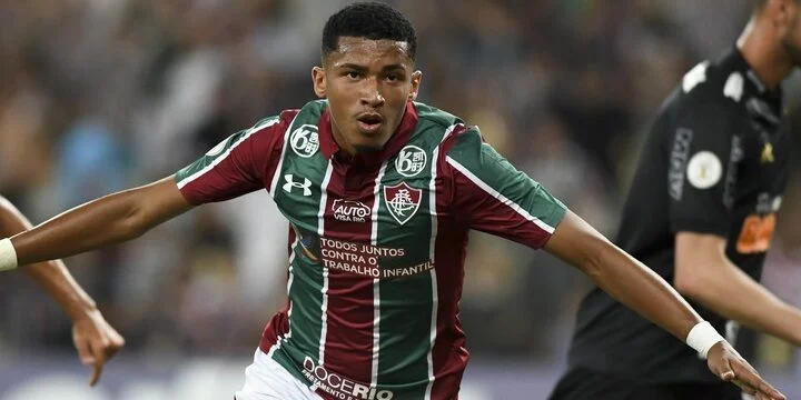 Флуминенсе - Волта-Редонда