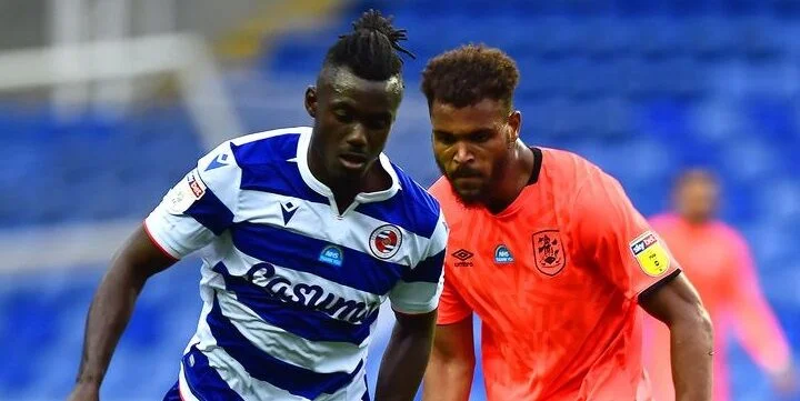 Хаддерсфилд - Лутон Таун Хаддерсфилд - Лутон Таун