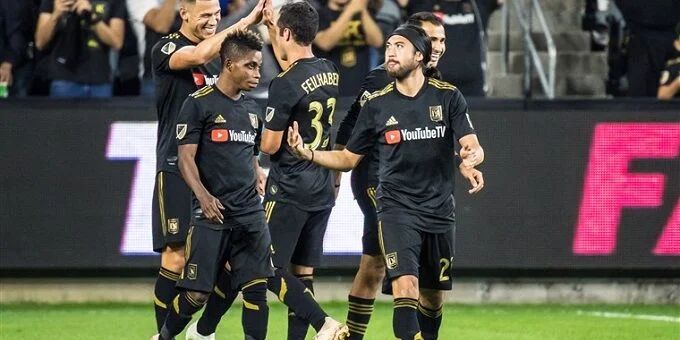 Лос-Анджелес - Хьюстон Динамо