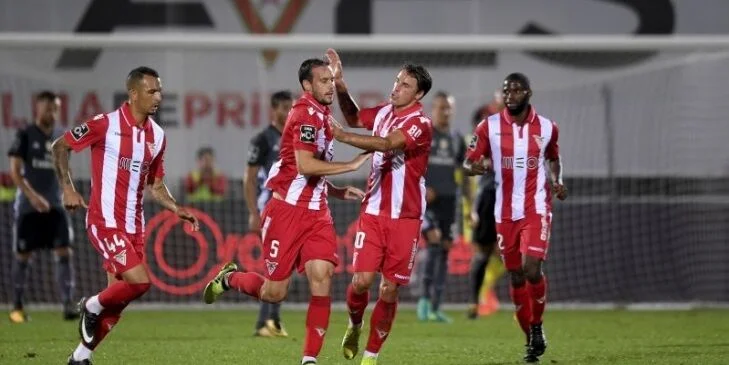 Санта-Клара - Авеш Санта-Клара - Авеш