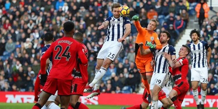 Хаддерсфилд - Вест Бромвич Хаддерсфилд - Вест Бромвич