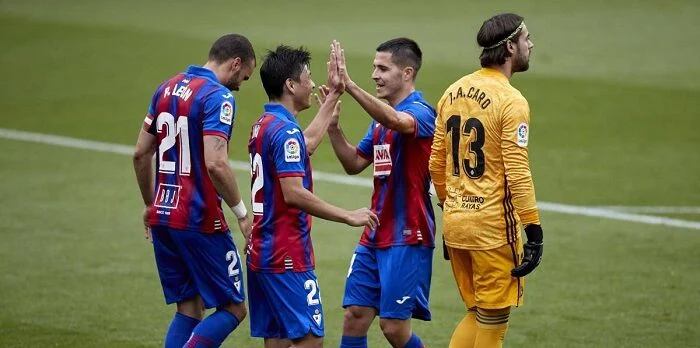 Вильярреал - Эйбар Вильярреал - Эйбар