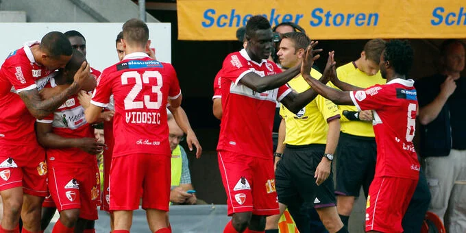 Арау - Грассхопперс